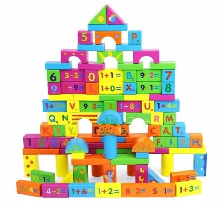 tulimi-drevene-kostky-v-kybliku-cisla-a-pismena-100-ks